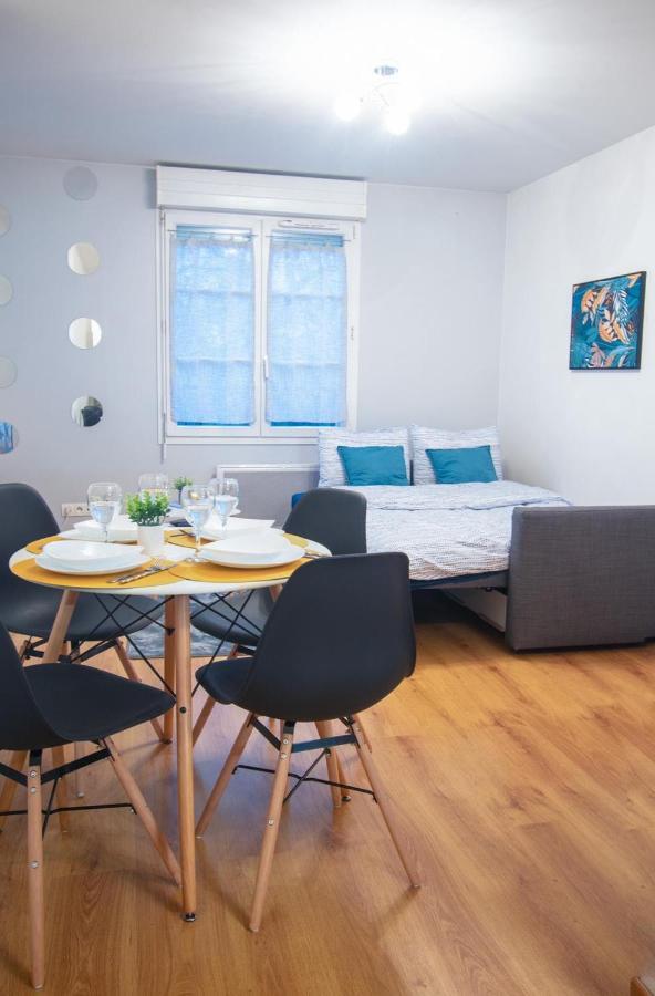 Apartmán Le Retro Chic - T2 Haut Standing Au Coeur De Corbeil - 48 M2 Exteriér fotografie